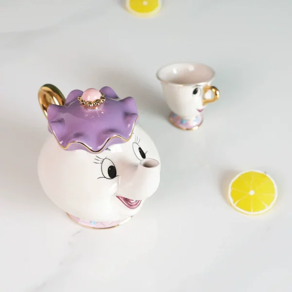 Set de Té “La Bella y la Bestia” – Tetera Mrs. Potts y Taza Chipft