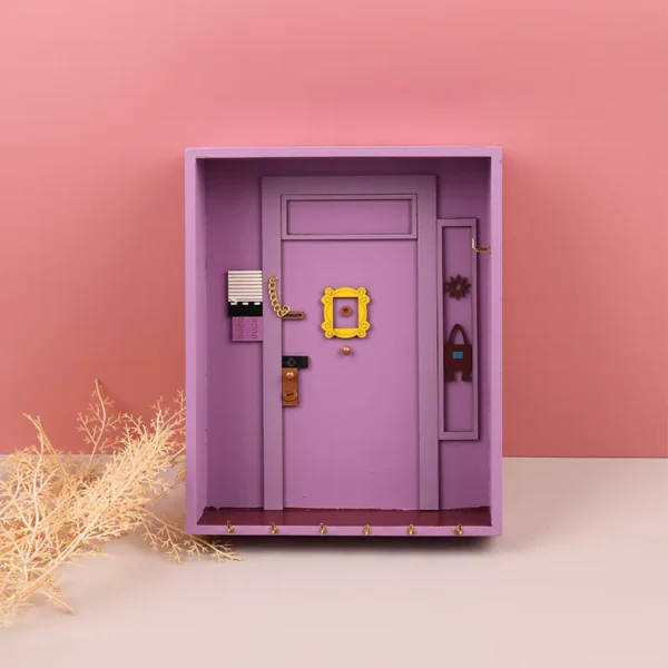 Llavero Porta Llaves de Pared “Friends” – Marco de la Puerta de Mónica (Vintage Morado)