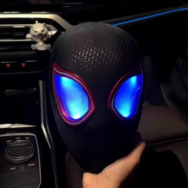 Máscara Electrónica 1:1 Spider-Man “Miles Morales” – Ojos Móviles + Anillo de Control
