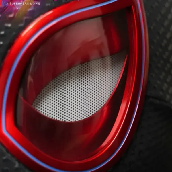 Máscara Electrónica 1:1 Spider-Man “Miles Morales” – Ojos Móviles + Anillo de Control