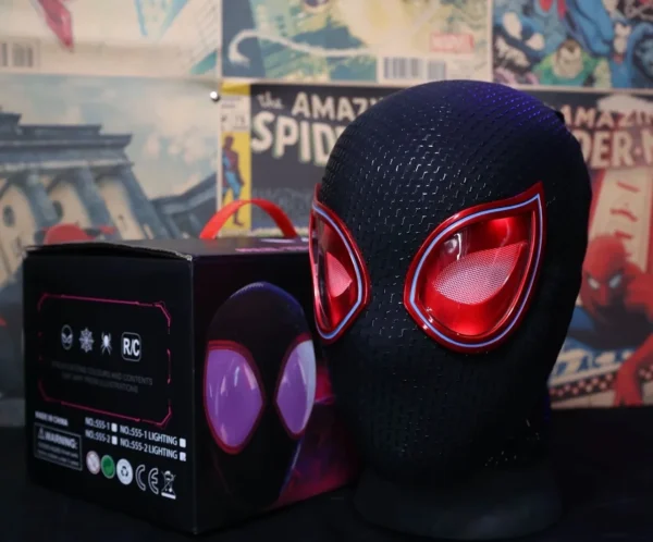Máscara Electrónica 1:1 Spider-Man “Miles Morales” – Ojos Móviles + Anillo de Control