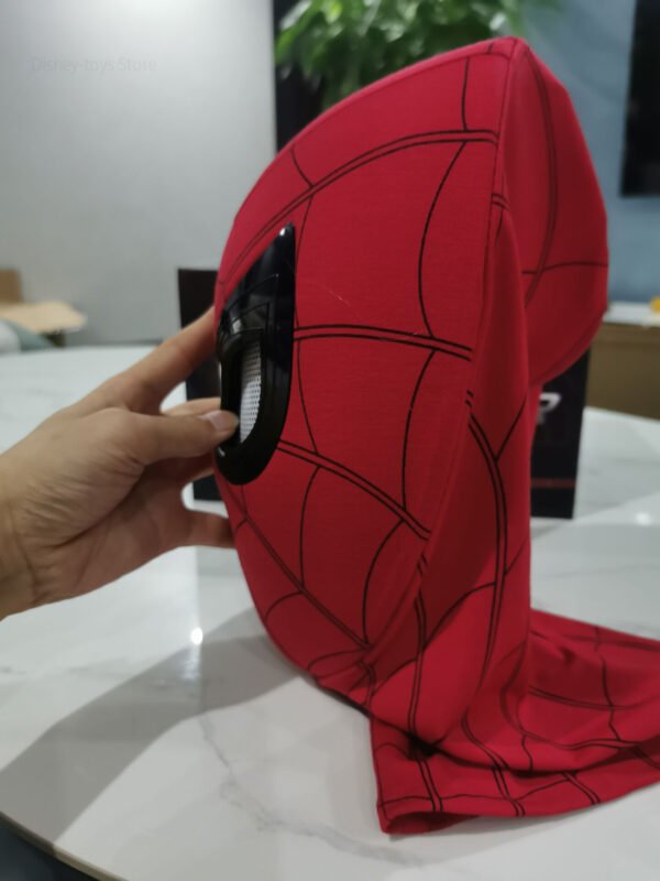 Máscara de Spider-Man "Chin Control" con Ojos Móviles - Réplica No Way Home