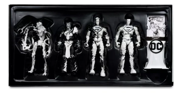 Superman: Ghosts of Krypton – Set de 4 Figuras de Acción (18 cm)